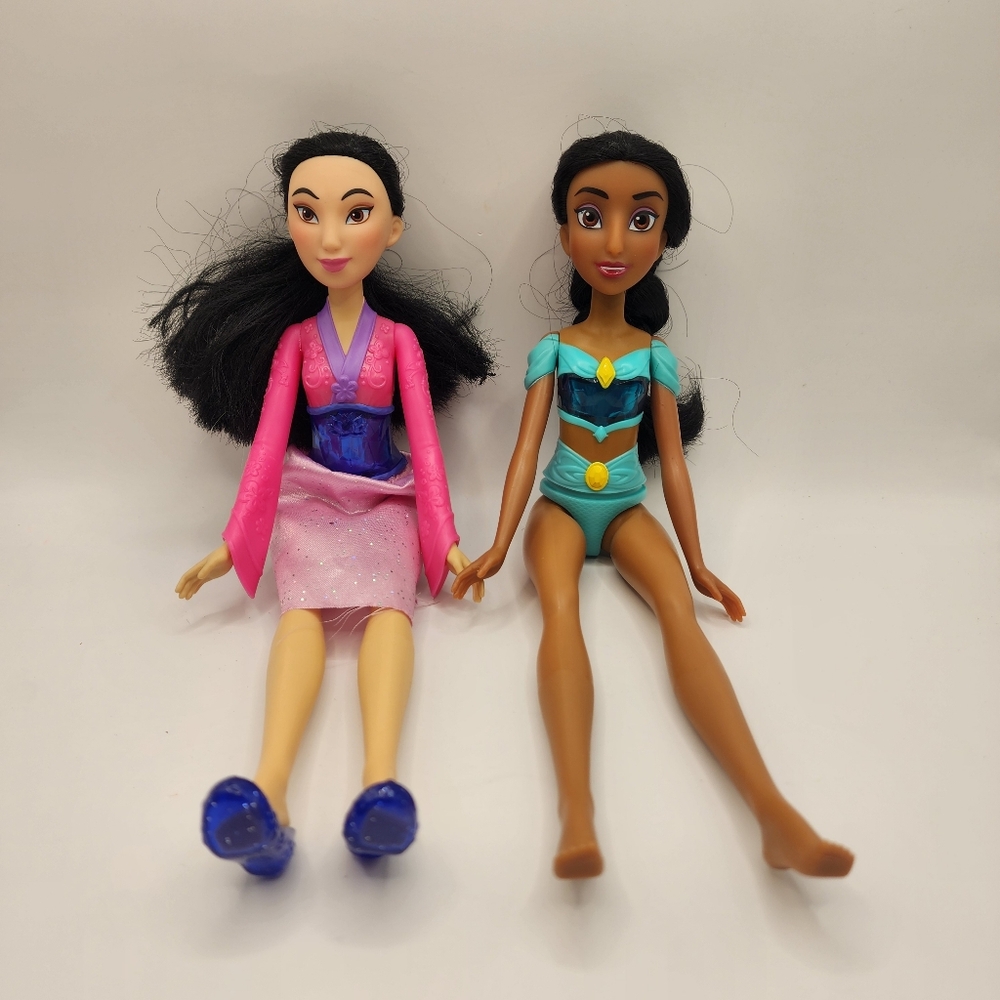 Disney Royal Shimmer Princess Dolls - Mulan & Jasmine From Aladdin